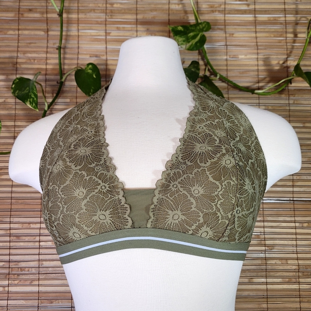 Adjustable Lacy Halter Bralette